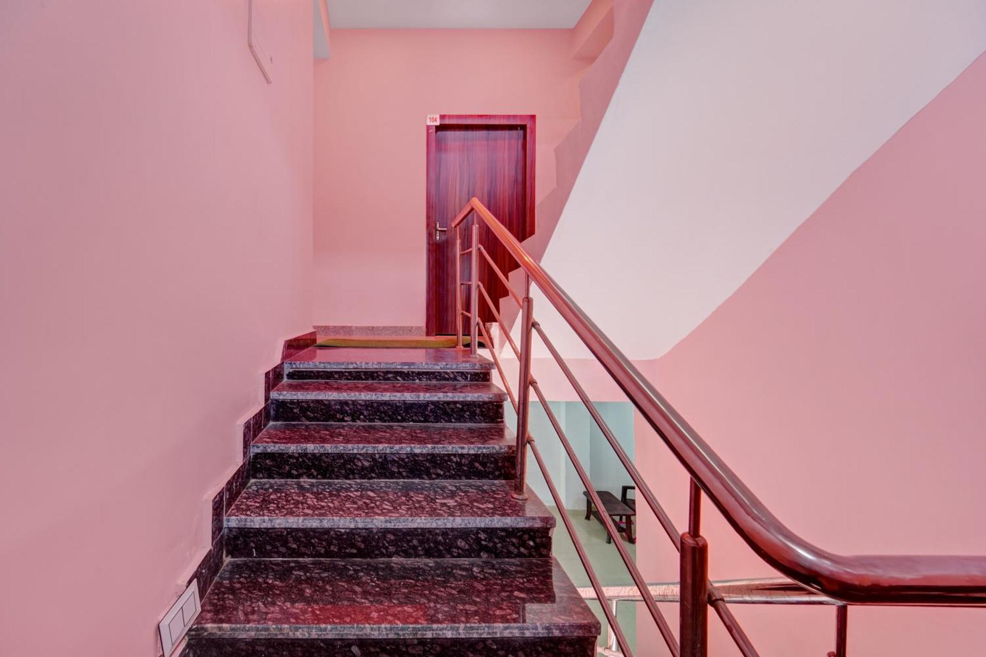 Hotel O Radha Rani Hotel Rajgir Exterior photo